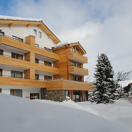 Elite Alpine Lodge - Apart & Breakfast サース フェー エクステリア 写真